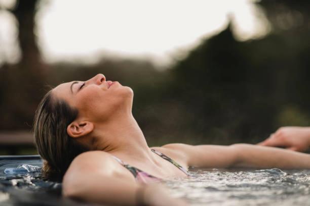 Viento De Ladera Piscina Natural Y Jacuzzi Ext 세고비아 외부 사진